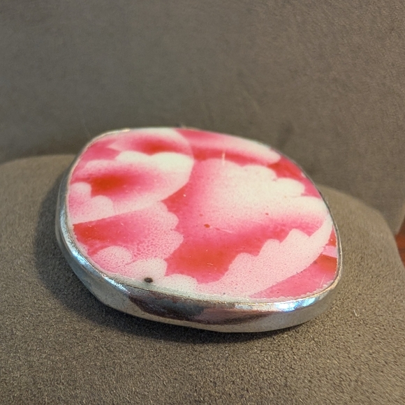 Unique Handmade Pendant 🌸 - Picture 2 of 4